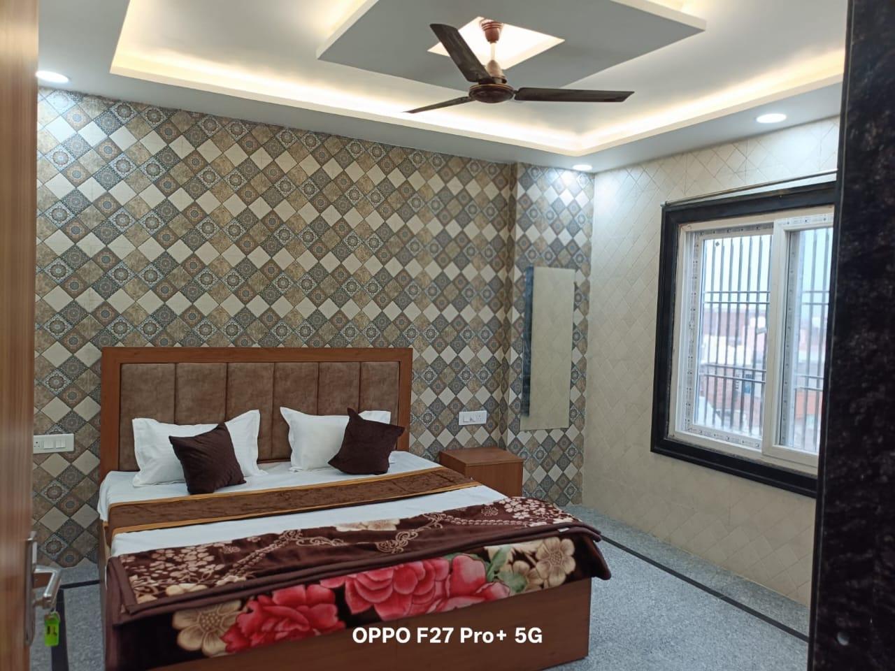 AC Room with Natural Light near Nidhivan